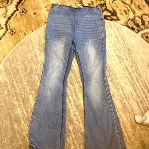 Wide leg bell jeans pull on slight elastic waist